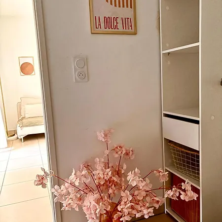 Cosy T2 Neuf Avec Balcon Tram L5 Au Pied De La Centre & Plages 公寓